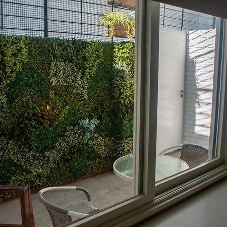 Hermoso Y Comodo Alojamiento Con Patio En Nunez Buenos Aires Kültér fotó