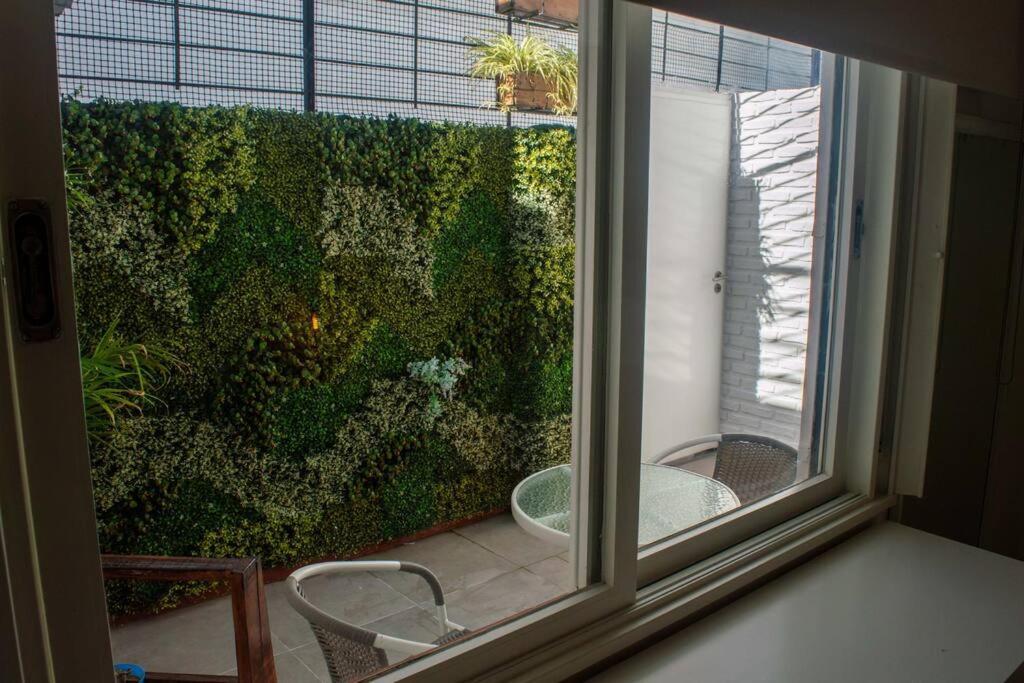 Hermoso Y Comodo Alojamiento Con Patio En Nunez Buenos Aires Kültér fotó
